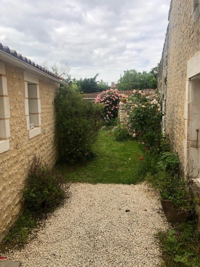 Maison Althea Rosea - 3 Chambres Et Piscine Nieulle-sur-Seudre Exterior foto